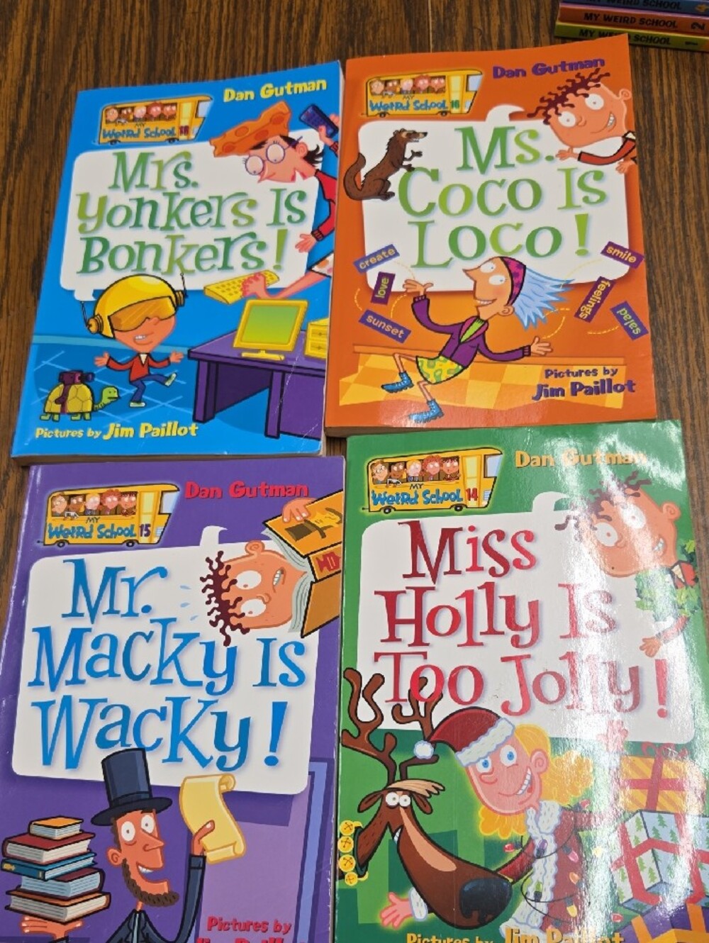 Colorful Chapter Book Set - Kids Reading Collection - Picture 2 of 4
